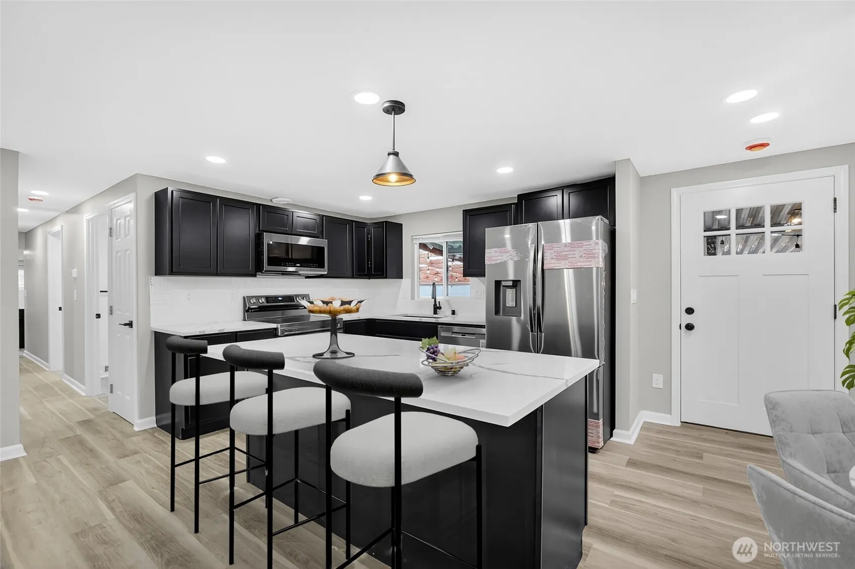 19220 128th Place NE, Bothell, WA 98011-2559