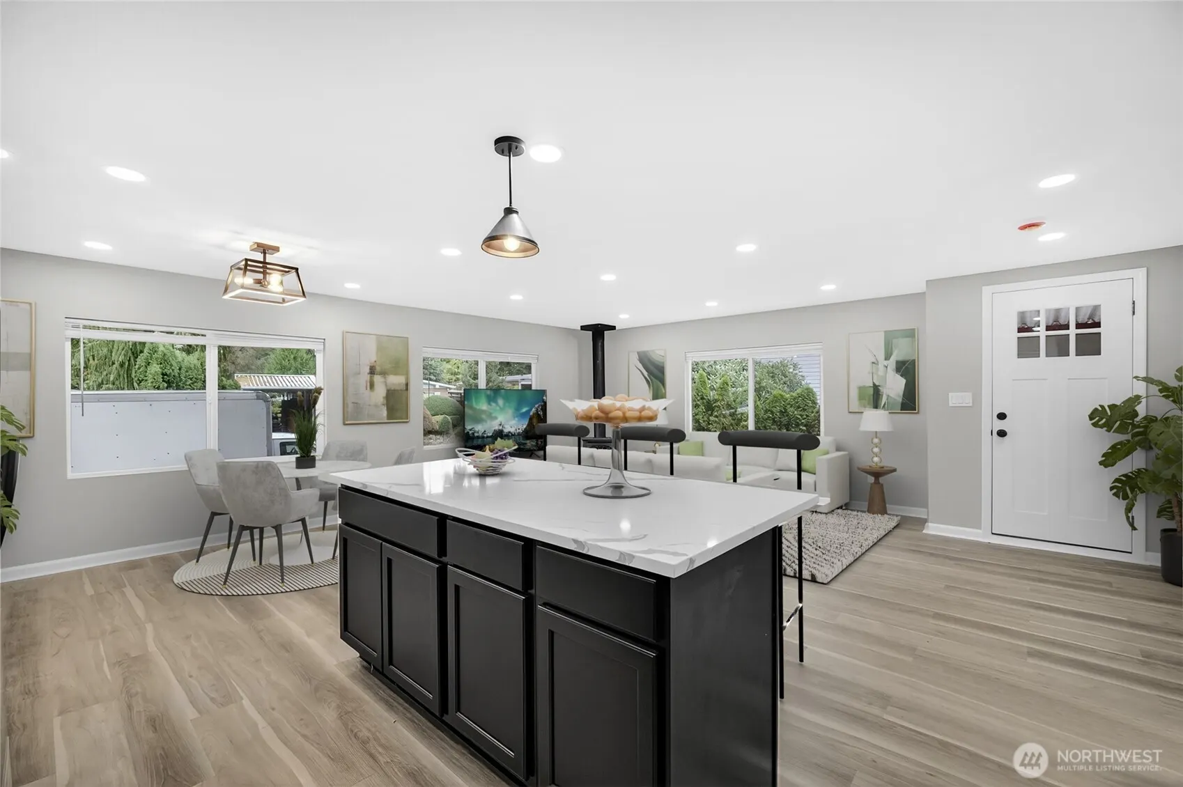 19220 128th Place NE, Bothell, WA 98011-2559