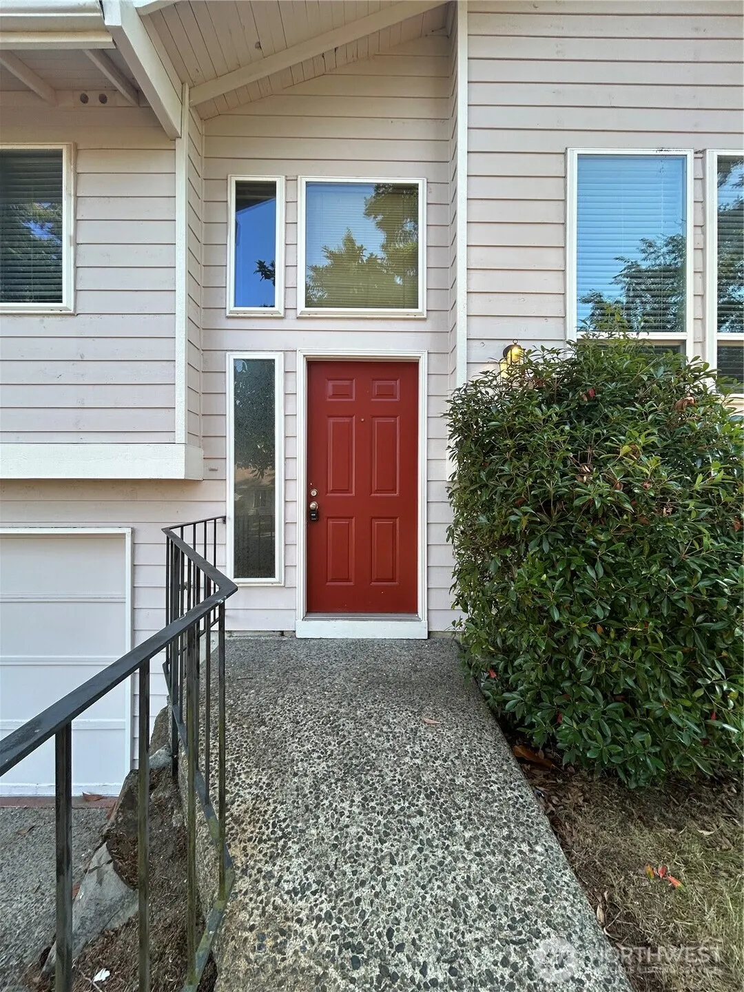 202 Vashon Avenue SE, Renton, WA 98059