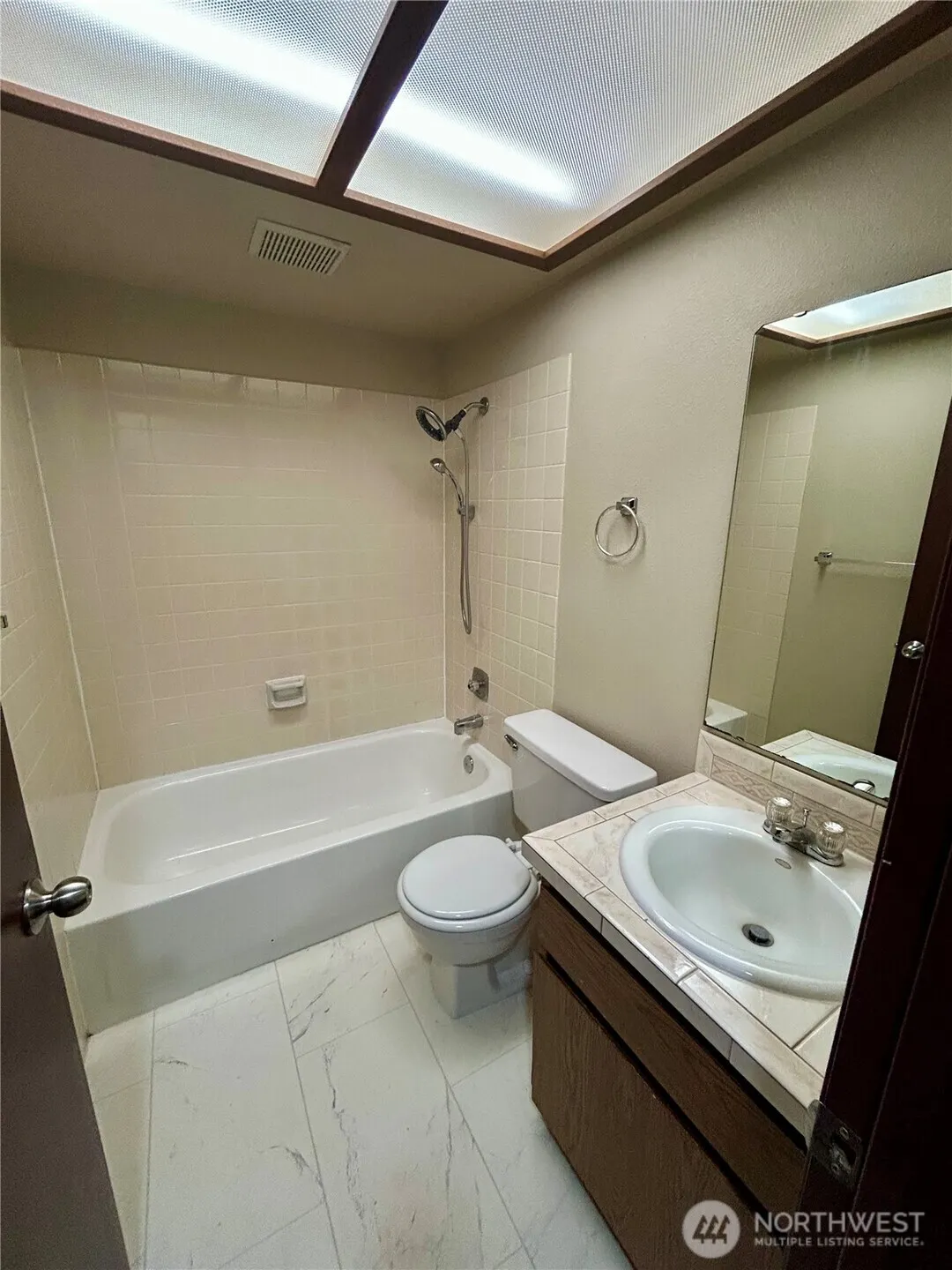 202 Vashon Avenue SE, Renton, WA 98059