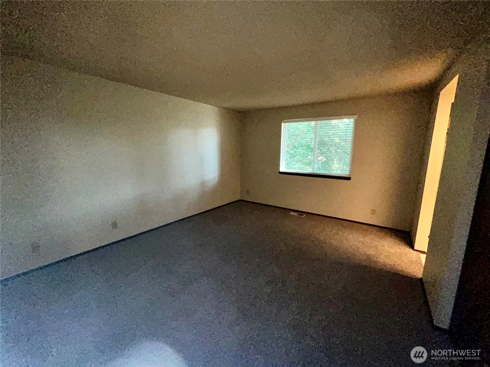 202 Vashon Avenue SE, Renton, WA 98059