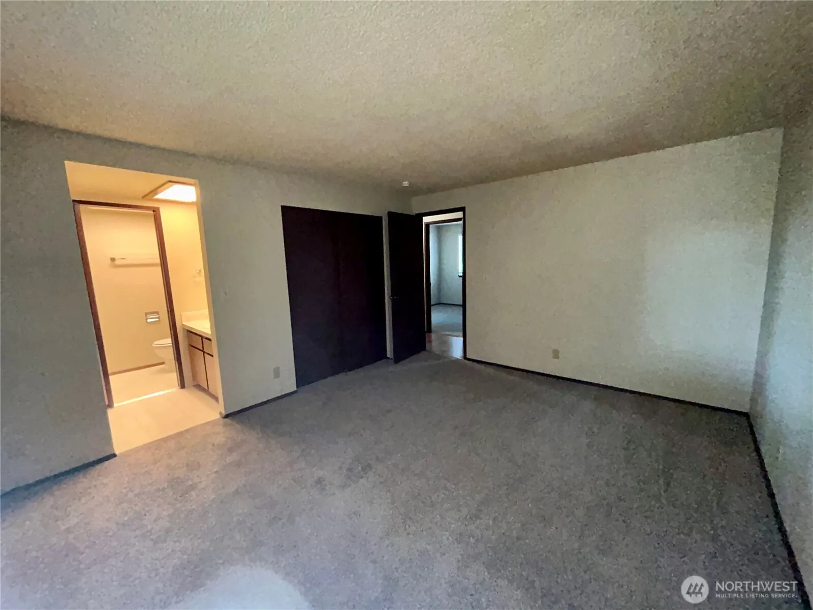 202 Vashon Avenue SE, Renton, WA 98059