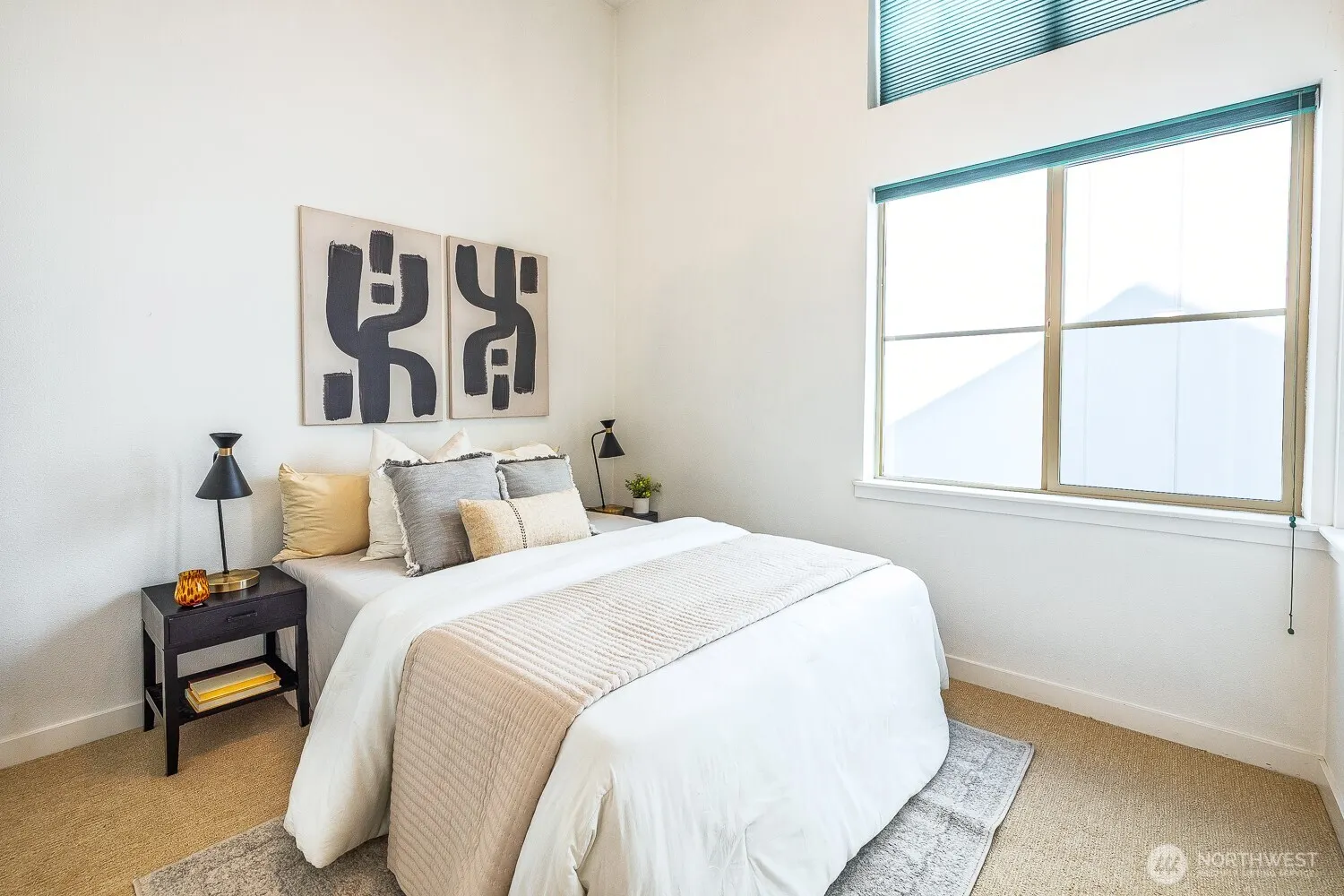 2502 N 50th Street #101, Seattle, WA 98103
