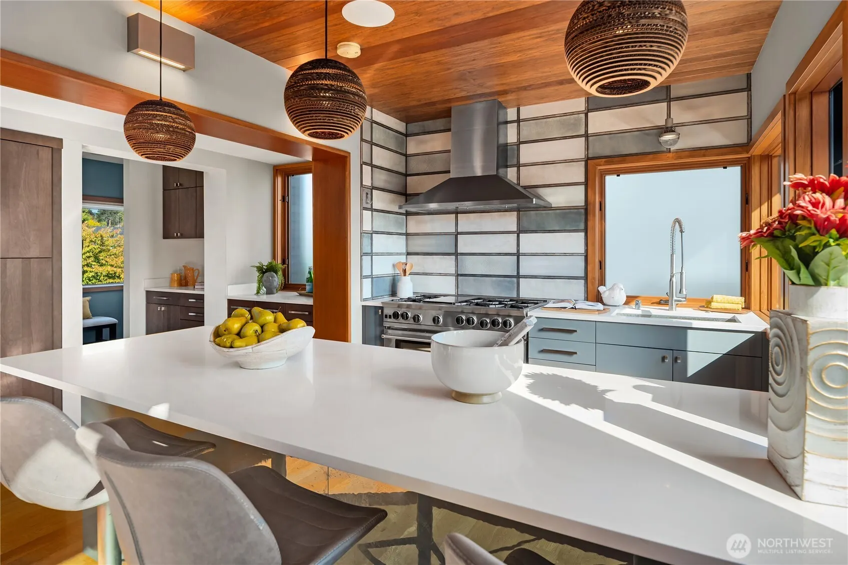 4030 Meridian Avenue N, Seattle, WA 98103