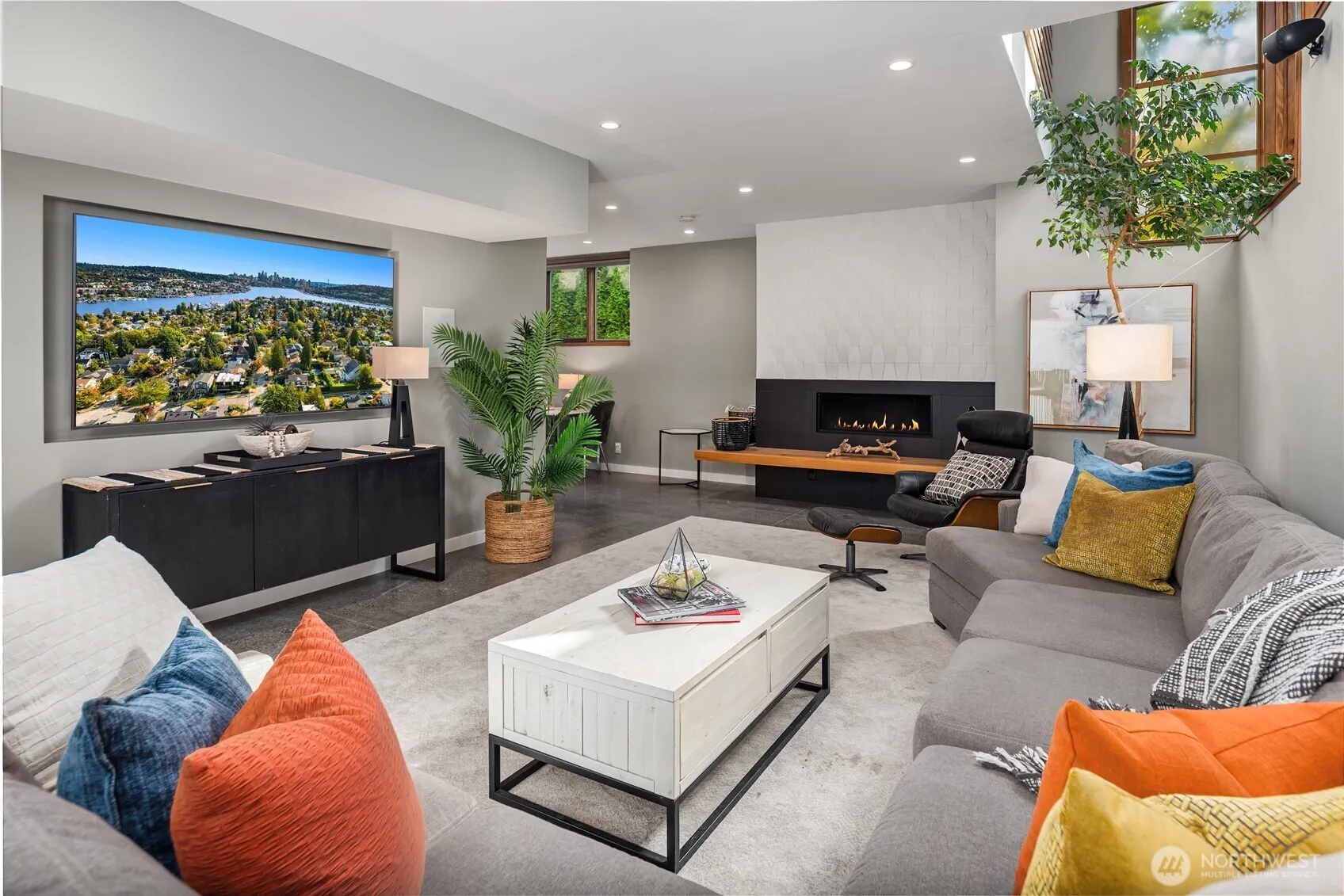4030 Meridian Avenue N, Seattle, WA 98103