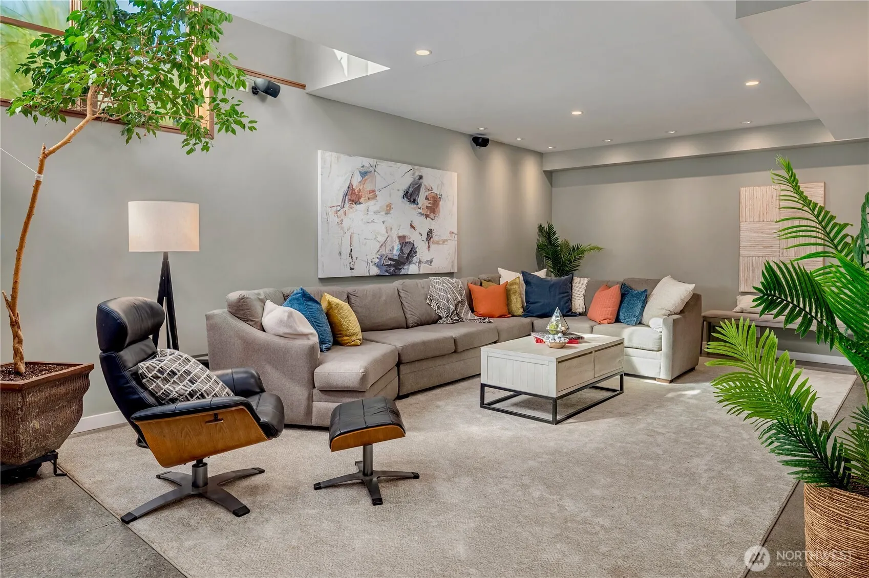 4030 Meridian Avenue N, Seattle, WA 98103