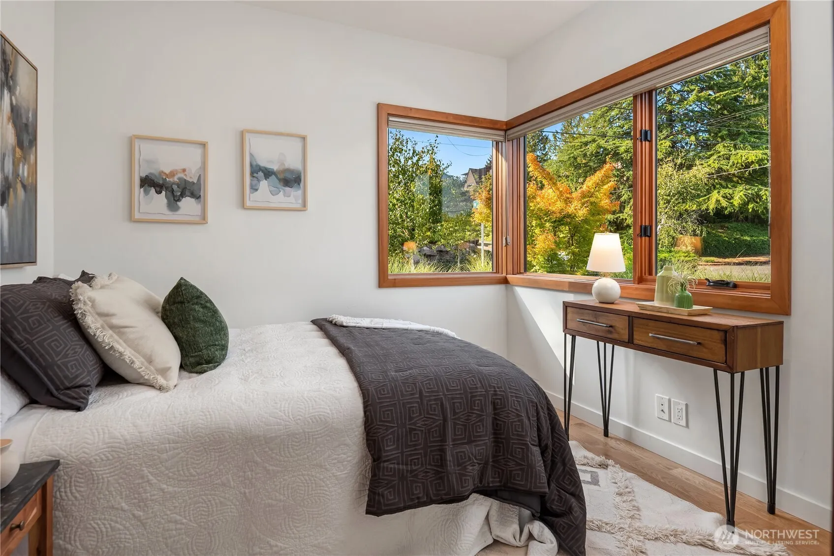 4030 Meridian Avenue N, Seattle, WA 98103