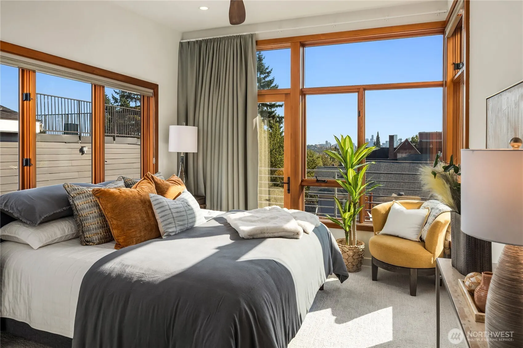 4030 Meridian Avenue N, Seattle, WA 98103