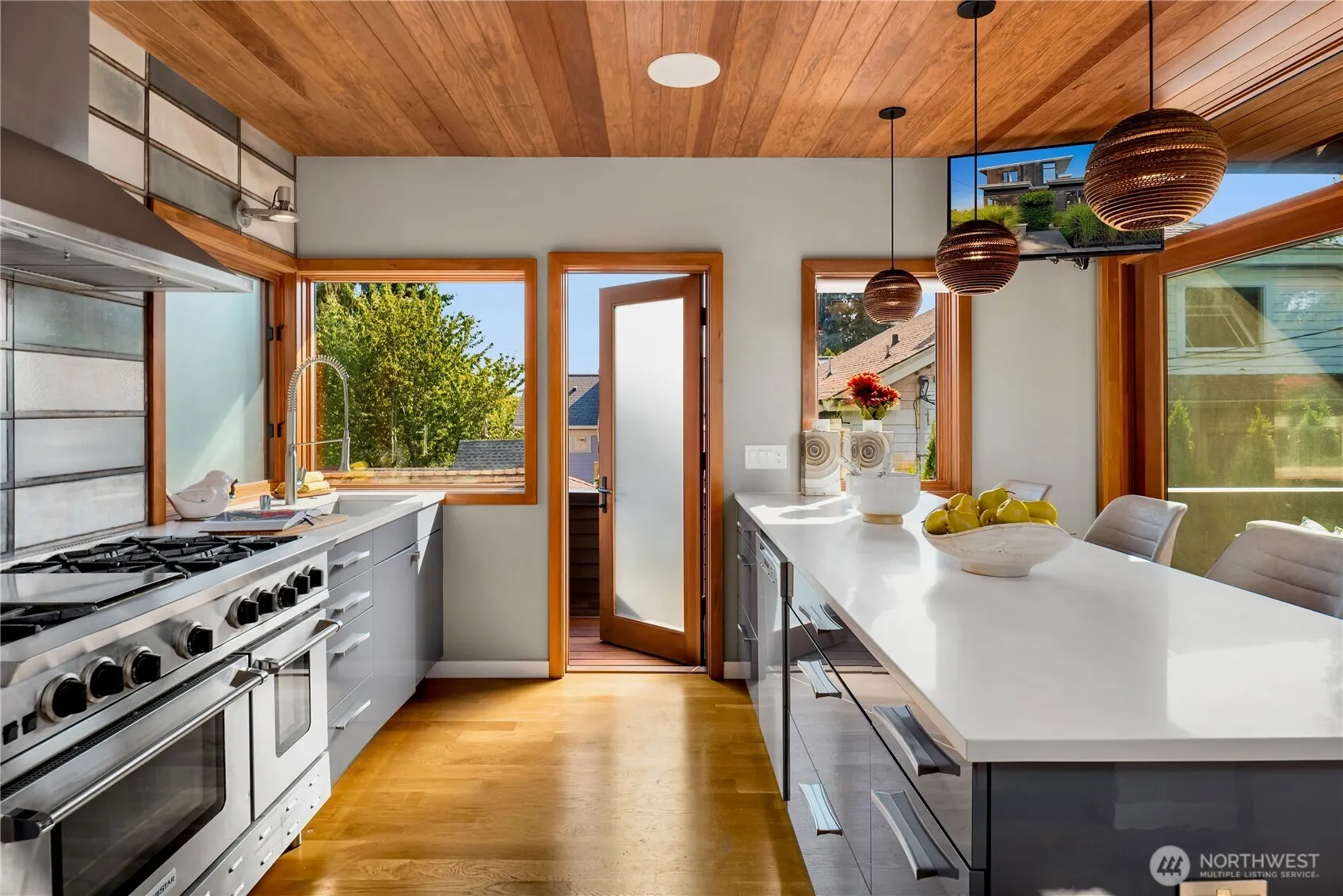4030 Meridian Avenue N, Seattle, WA 98103