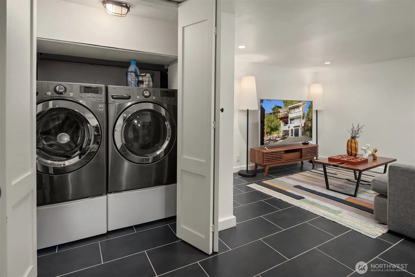 617 33rd Avenue E, Seattle, WA 98112