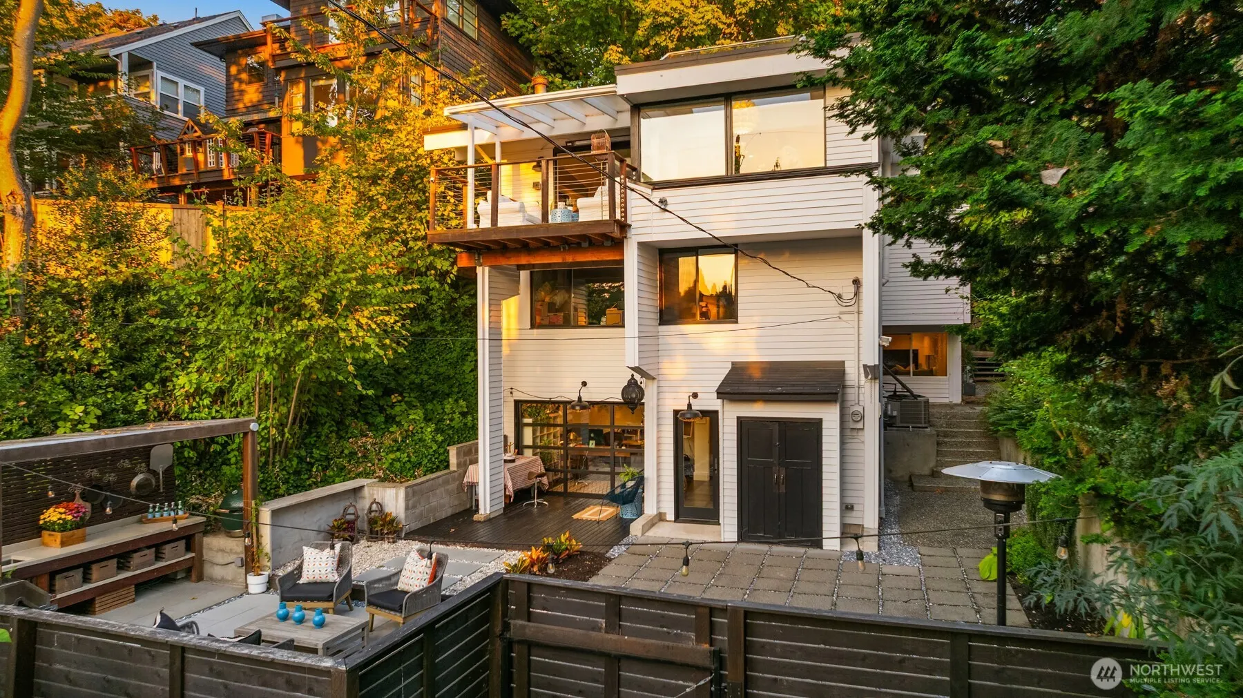 617 33rd Avenue E, Seattle, WA 98112
