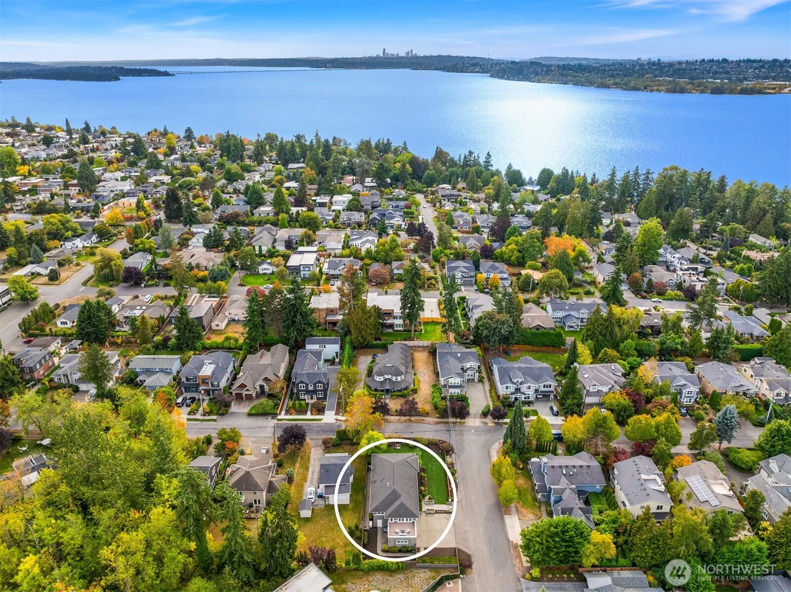 1812 7th Street W, Kirkland, WA 98033