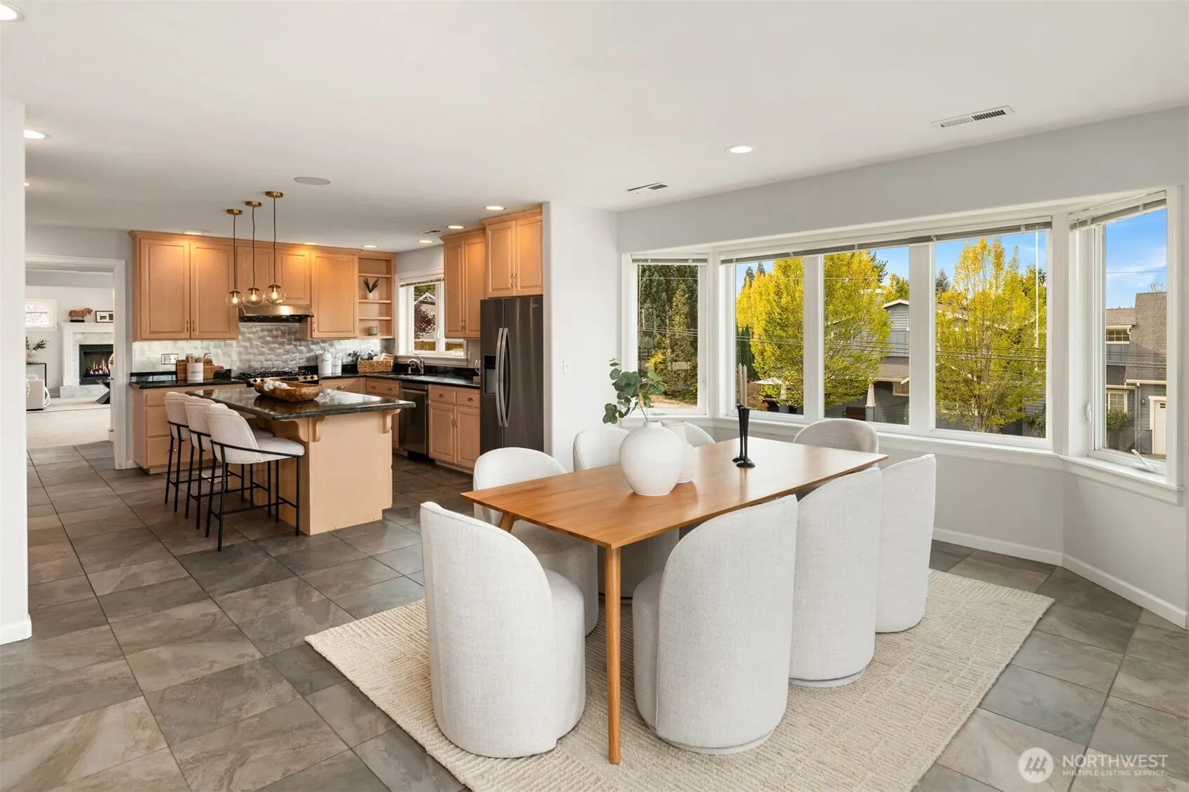 1812 7th Street W, Kirkland, WA 98033