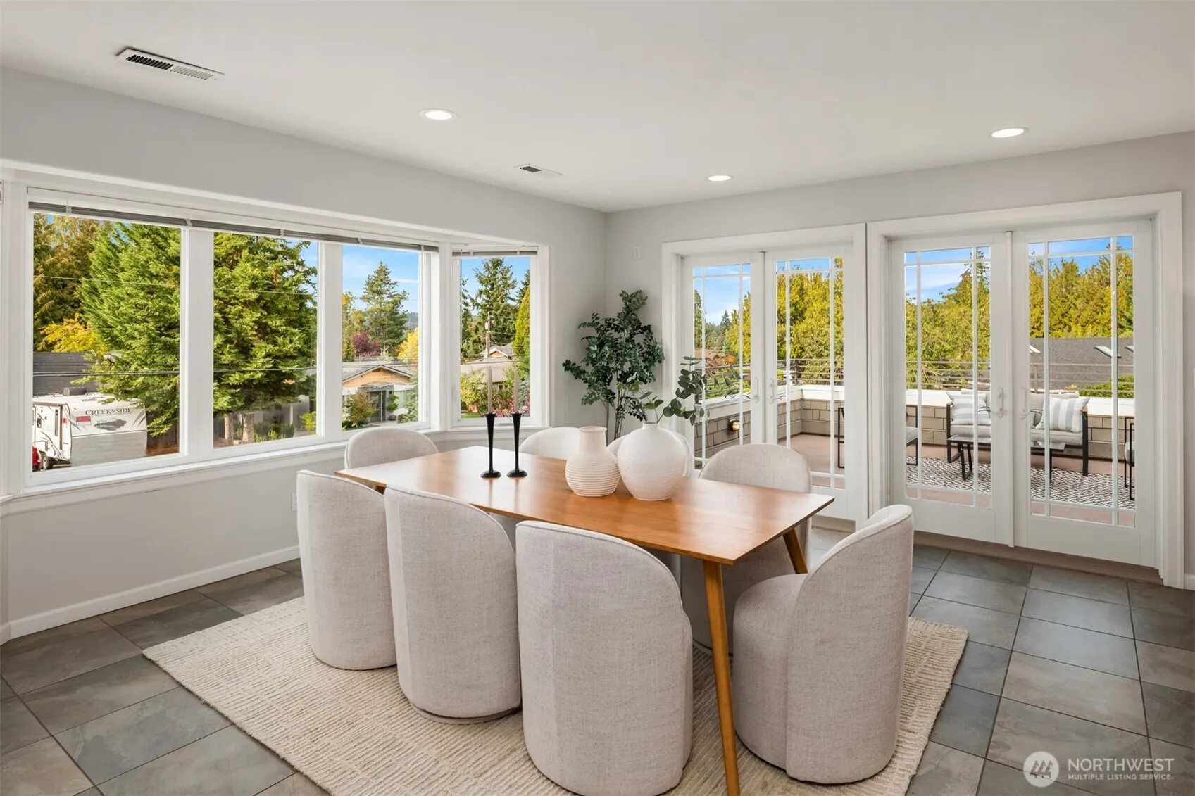 1812 7th Street W, Kirkland, WA 98033