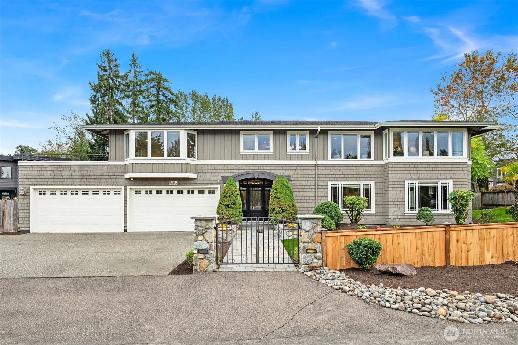 1812 7th Street W, Kirkland, WA 98033
