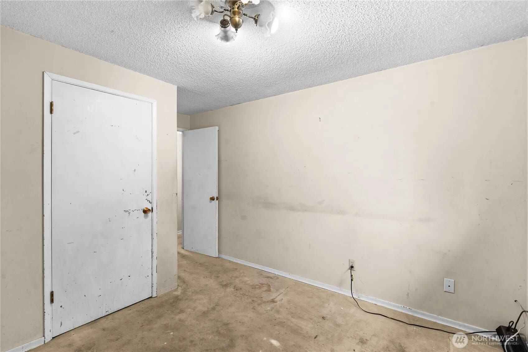 6123 110th Avenue SE, Bellevue, WA 98006