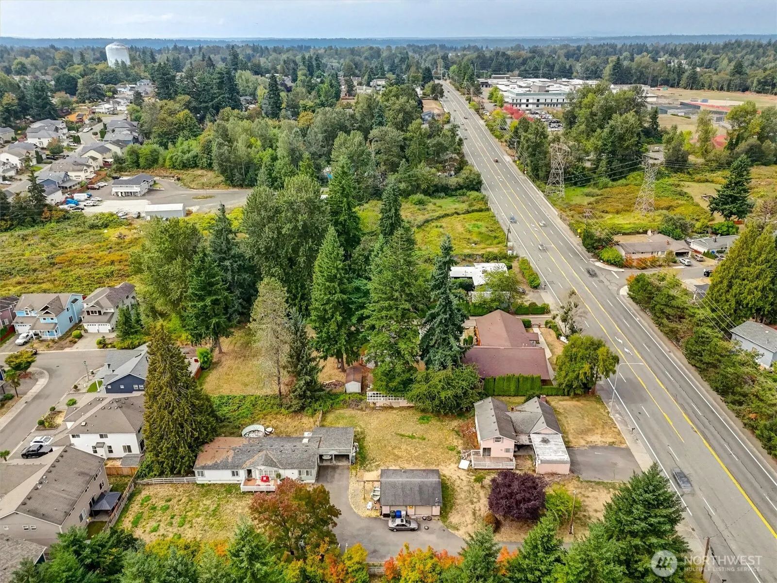 13041 & 13045 SE 208th Street , Kent, WA 98031