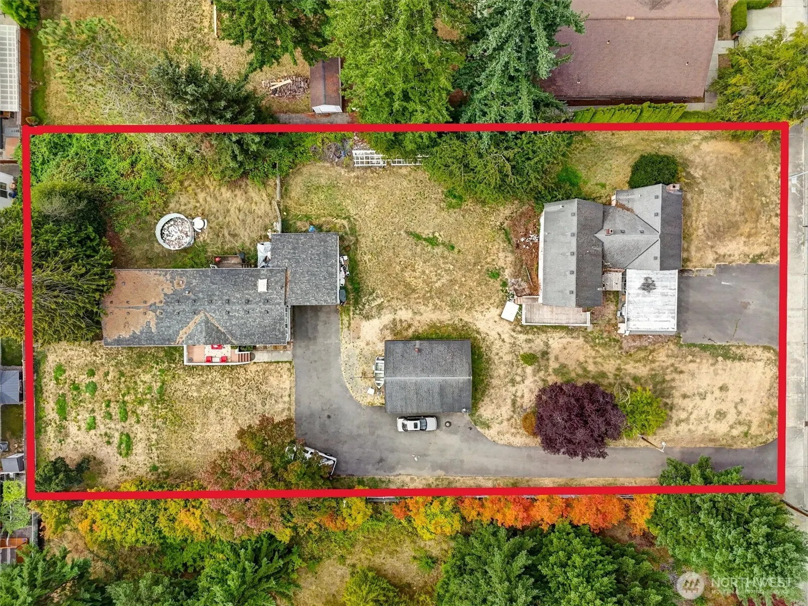 13041 & 13045 SE 208th Street , Kent, WA 98031
