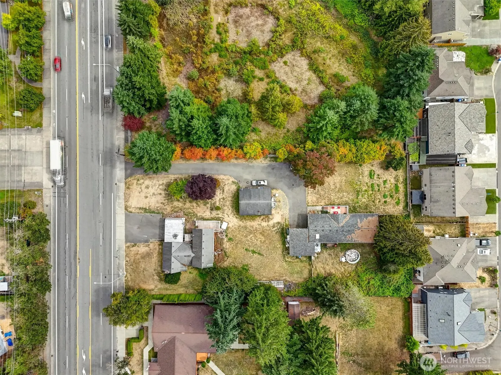 13041 & 13045 SE 208th Street , Kent, WA 98031