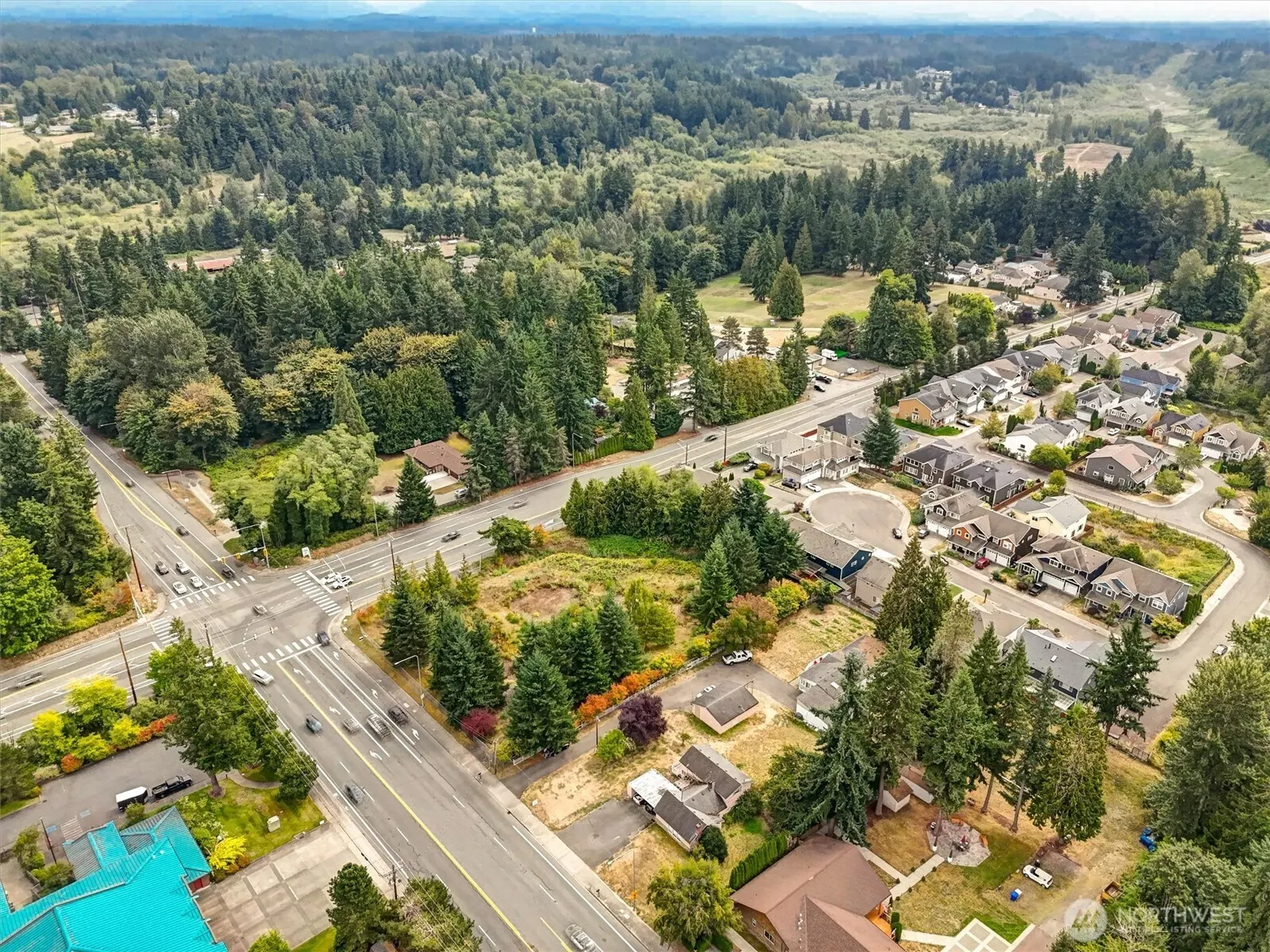 13041 & 13045 SE 208th Street , Kent, WA 98031