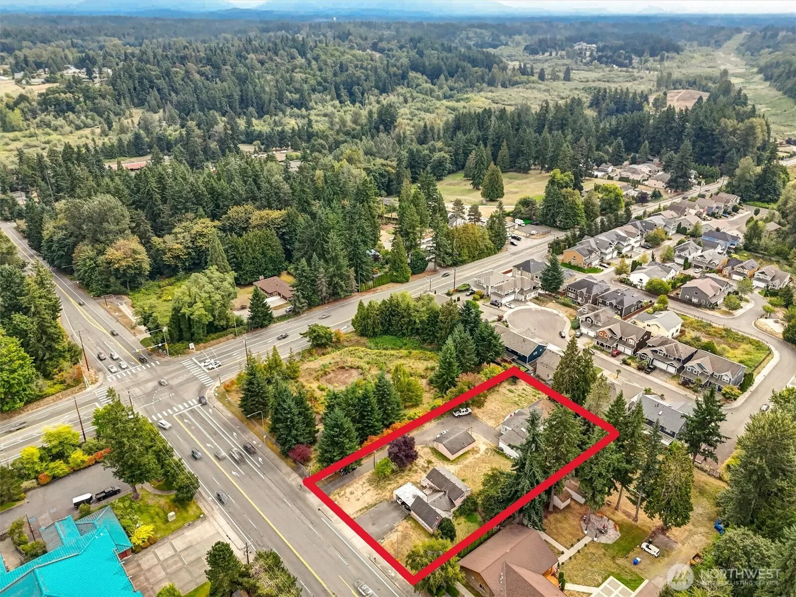 13041 & 13045 SE 208th Street , Kent, WA 98031