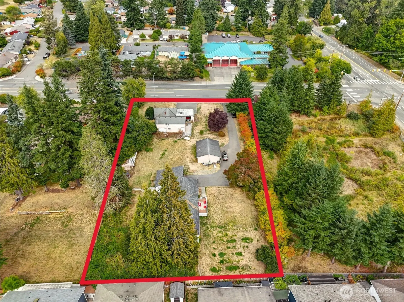 13041 & 13045 SE 208th Street , Kent, WA 98031