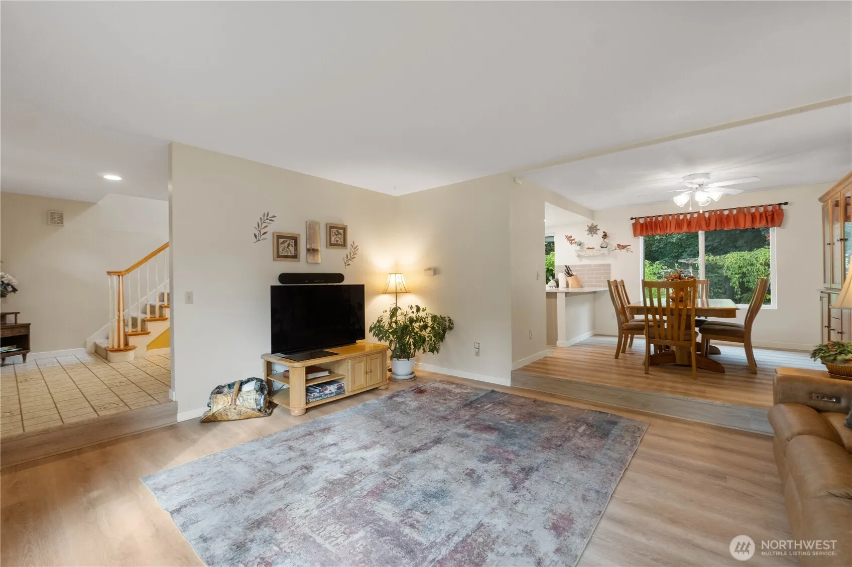 21112 125TH Avenue SE, Kent, WA 98031