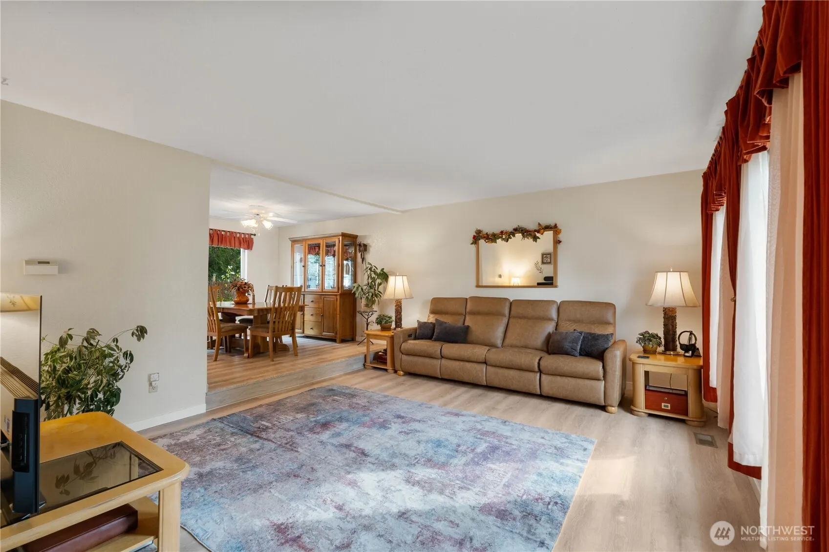 21112 125TH Avenue SE, Kent, WA 98031