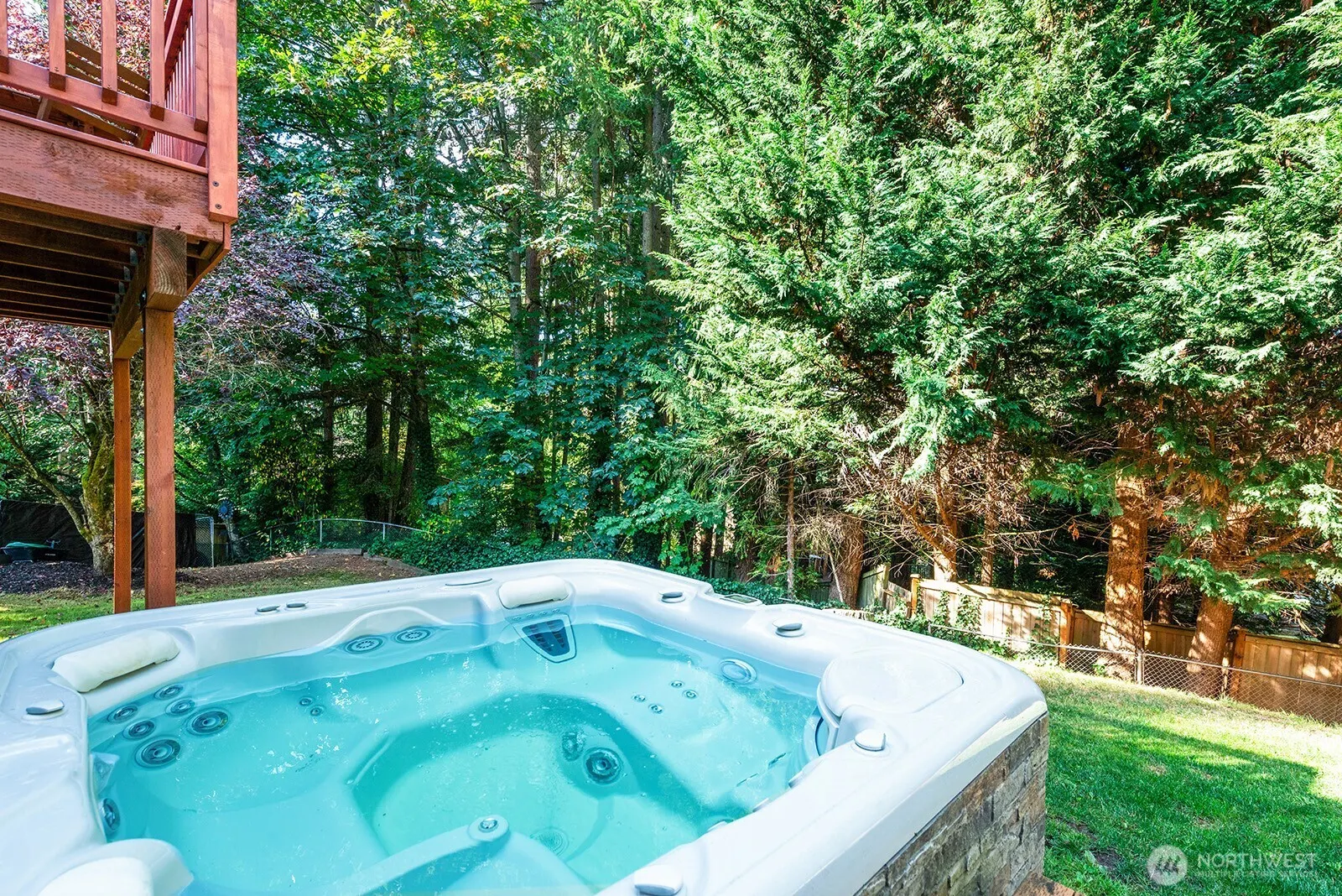 21806 NE 17th Court , Sammamish, WA 98074