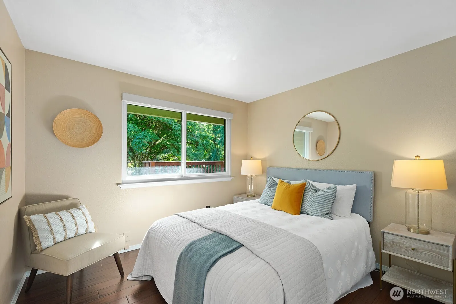 21806 NE 17th Court , Sammamish, WA 98074