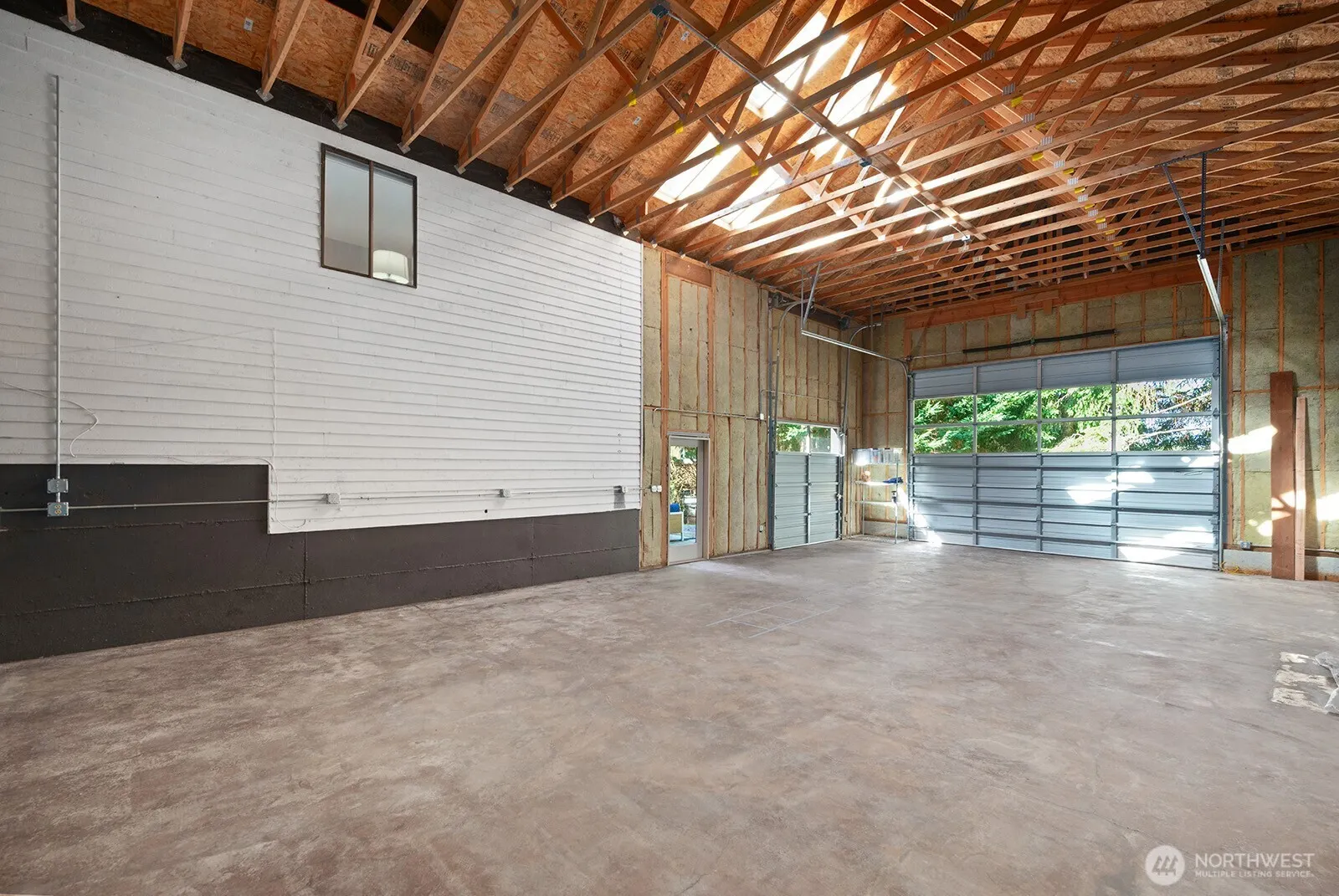 21806 NE 17th Court , Sammamish, WA 98074