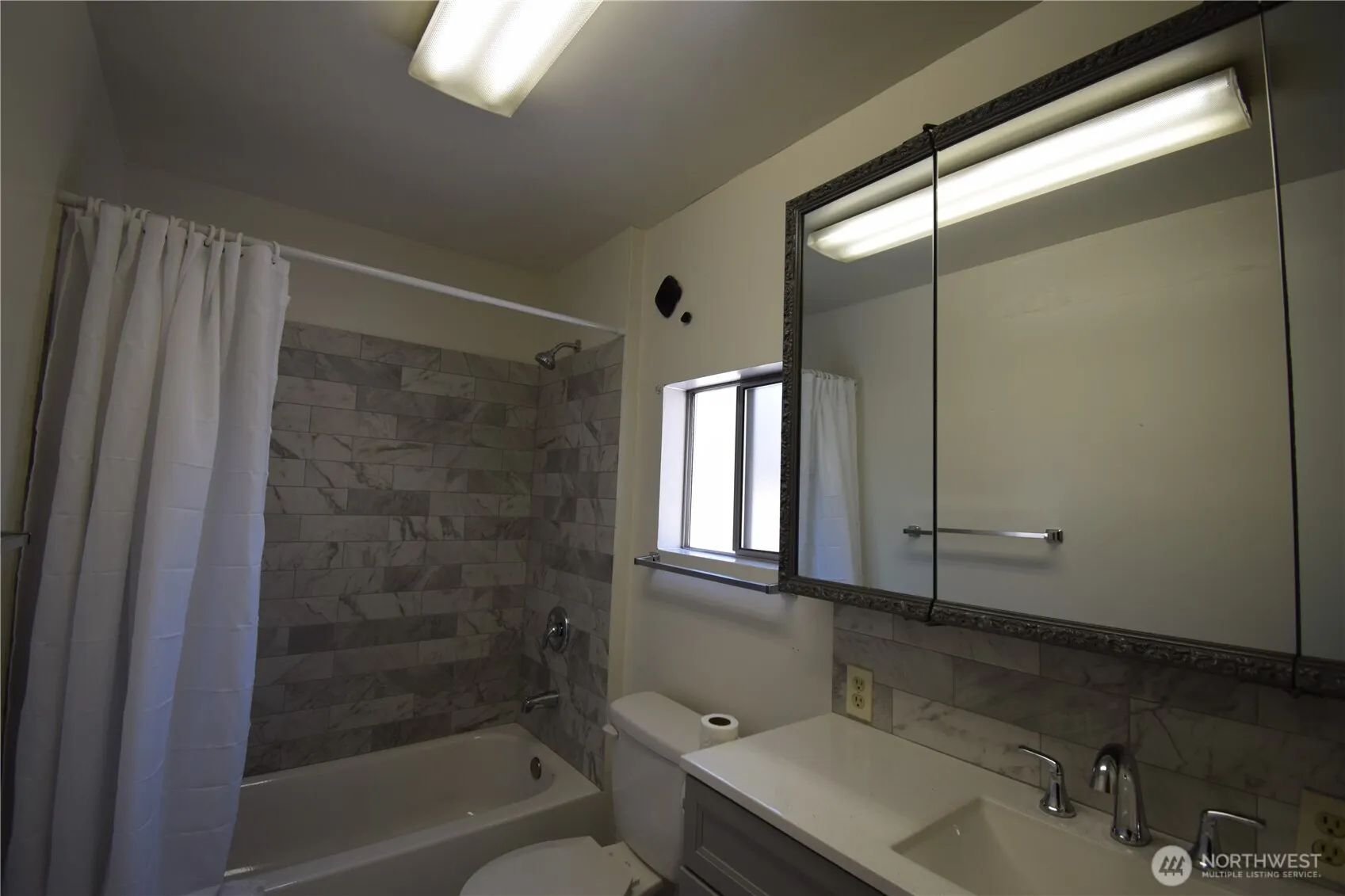 601 Shattuck Avenue S, Renton, WA 98057
