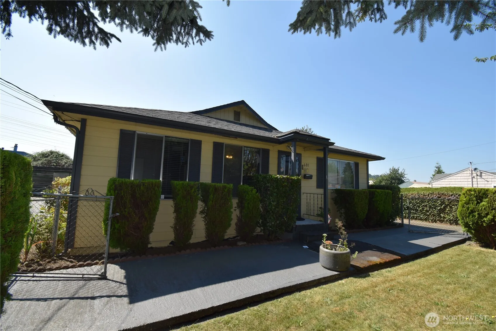 601 Shattuck Avenue S, Renton, WA 98057