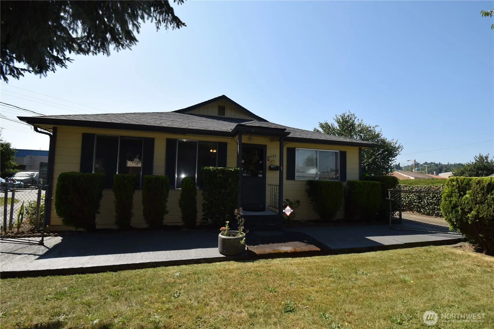 601 Shattuck Avenue S, Renton, WA 98057