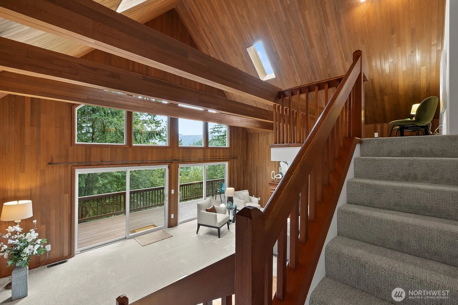 2310 Squak Mountain Loop SW, Issaquah, WA 98027