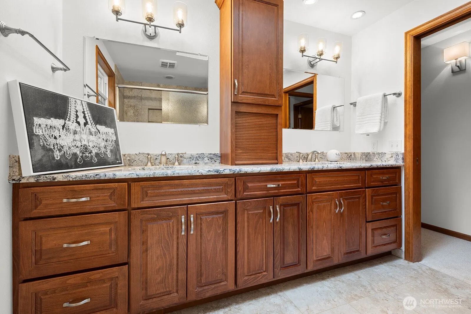 2310 Squak Mountain Loop SW, Issaquah, WA 98027