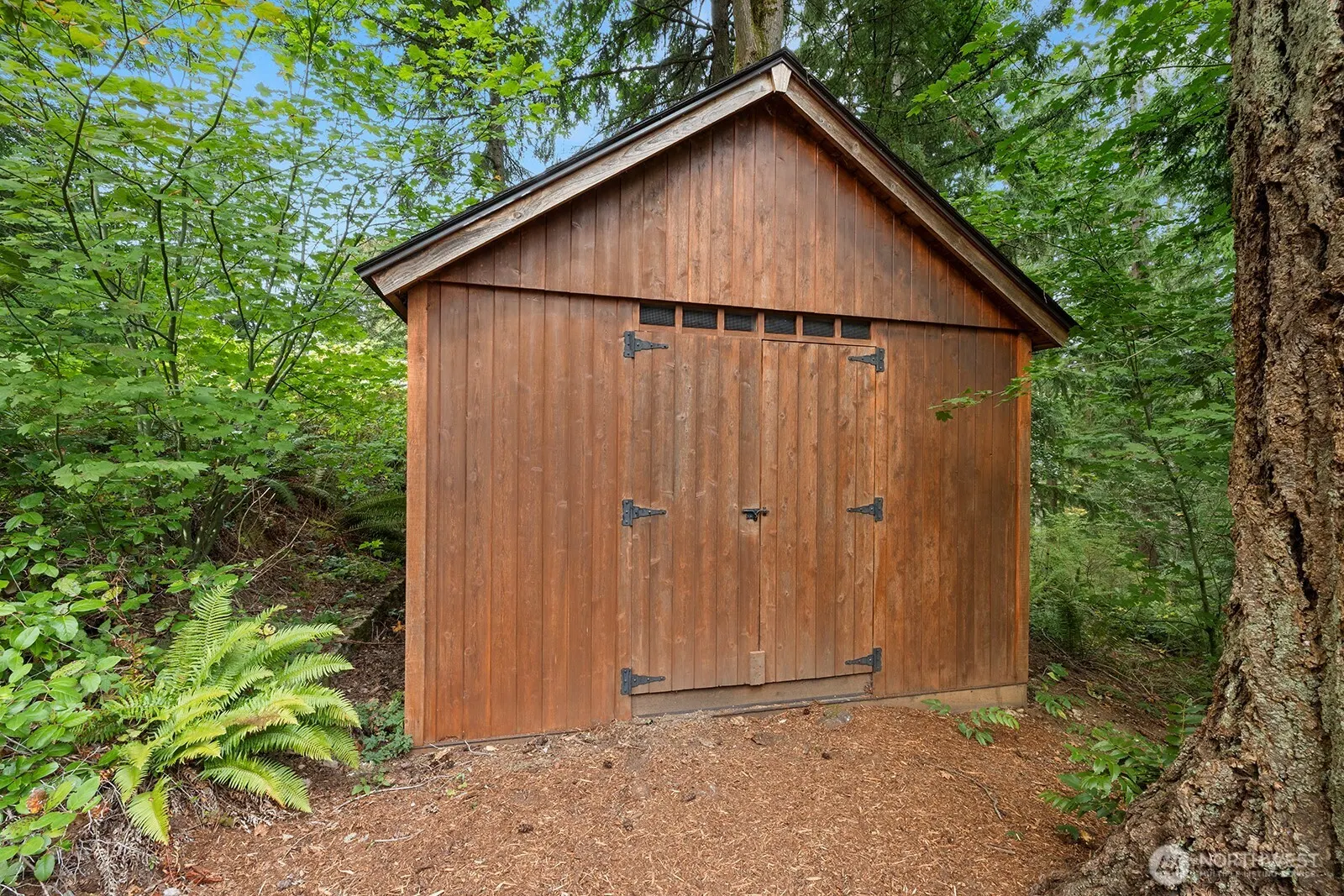 2310 Squak Mountain Loop SW, Issaquah, WA 98027