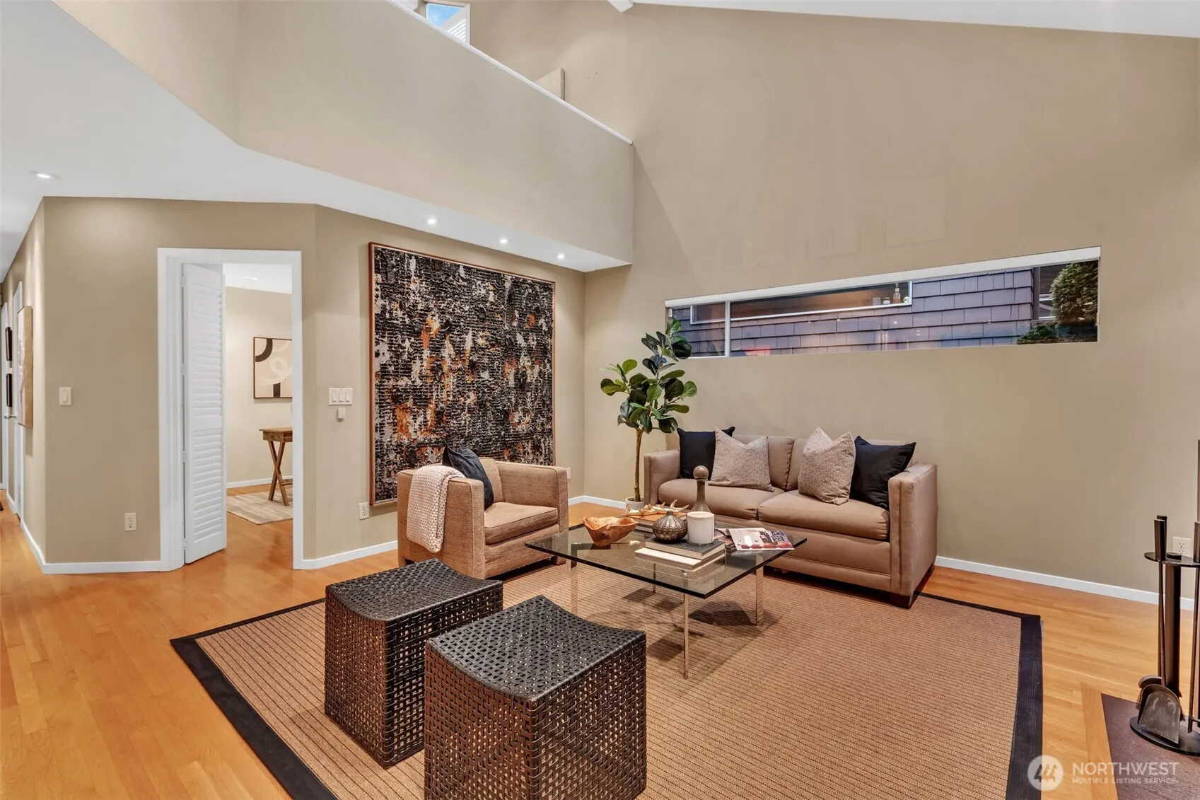 621 Bellevue Way SE, Bellevue, WA 98004