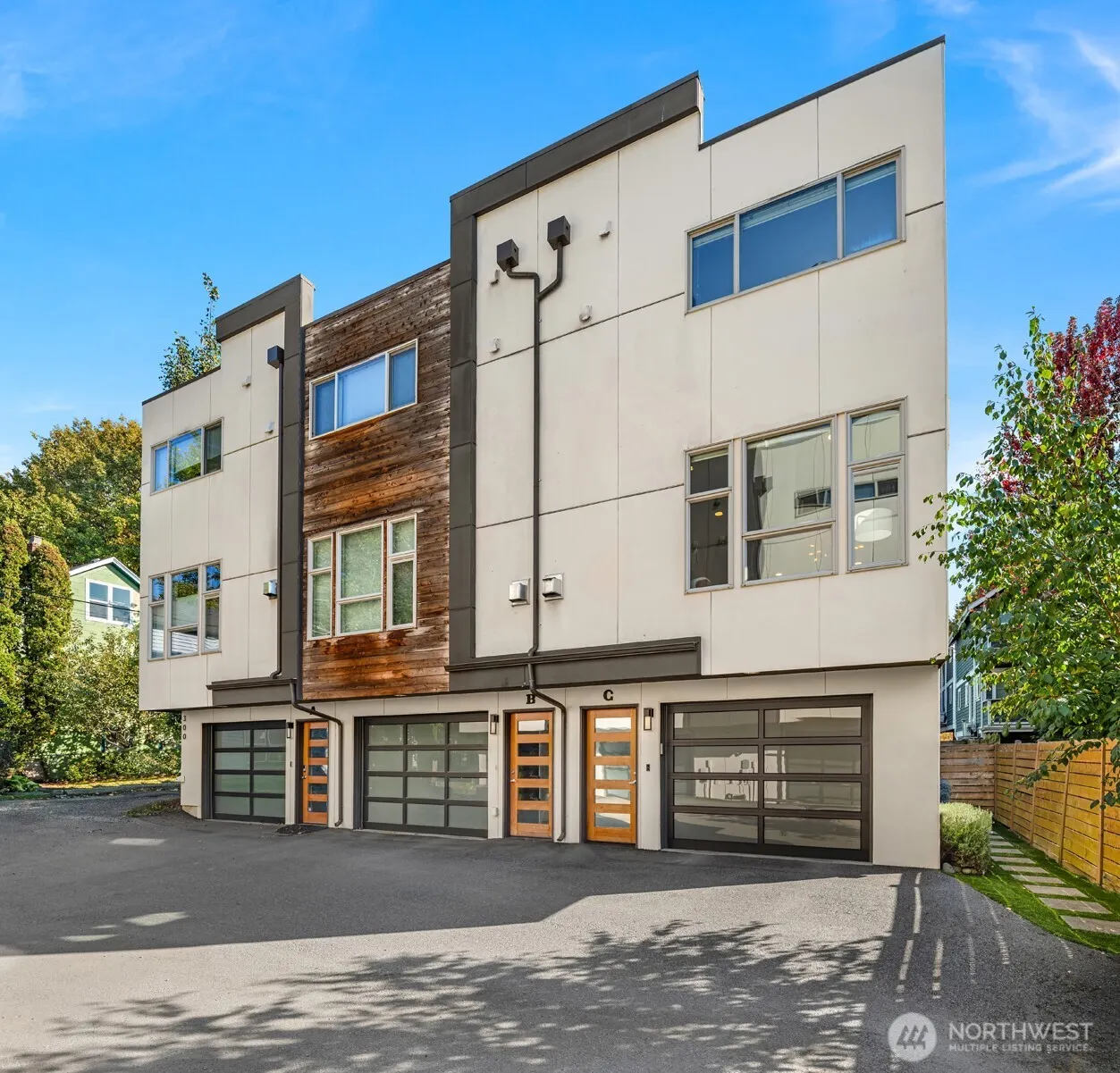 300 26th Avenue S #C, Seattle, WA 98144