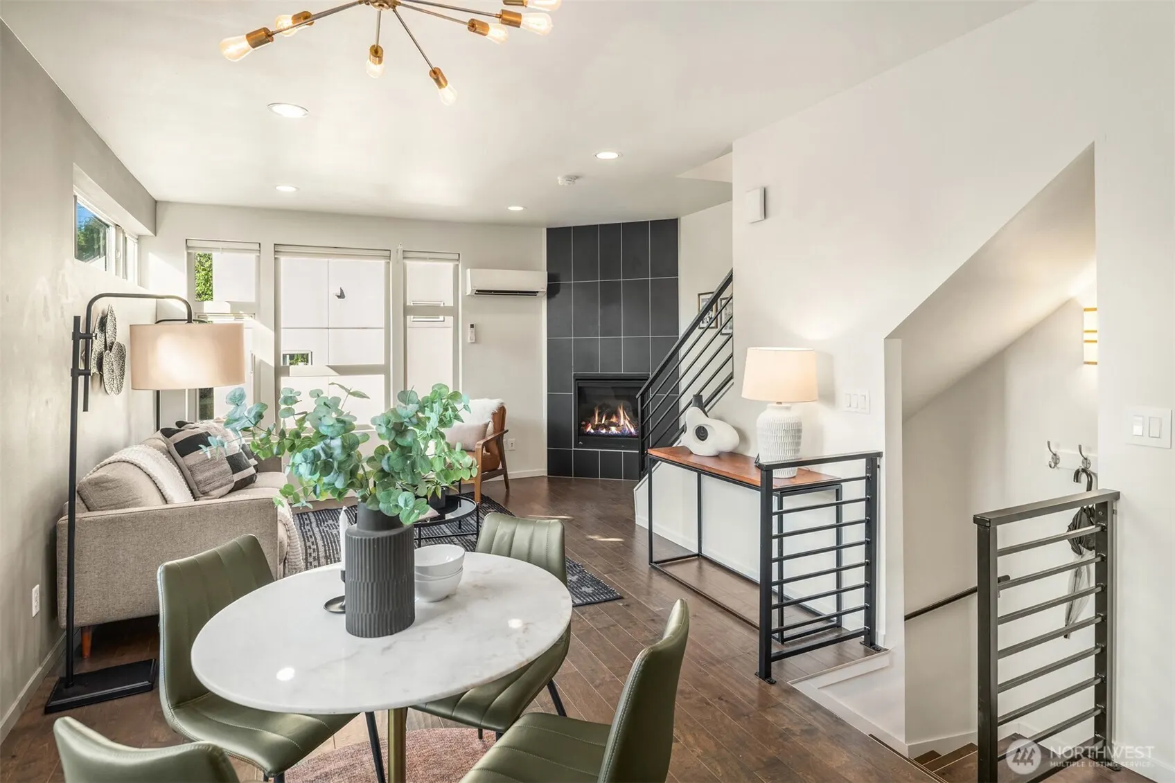 300 26th Avenue S #C, Seattle, WA 98144
