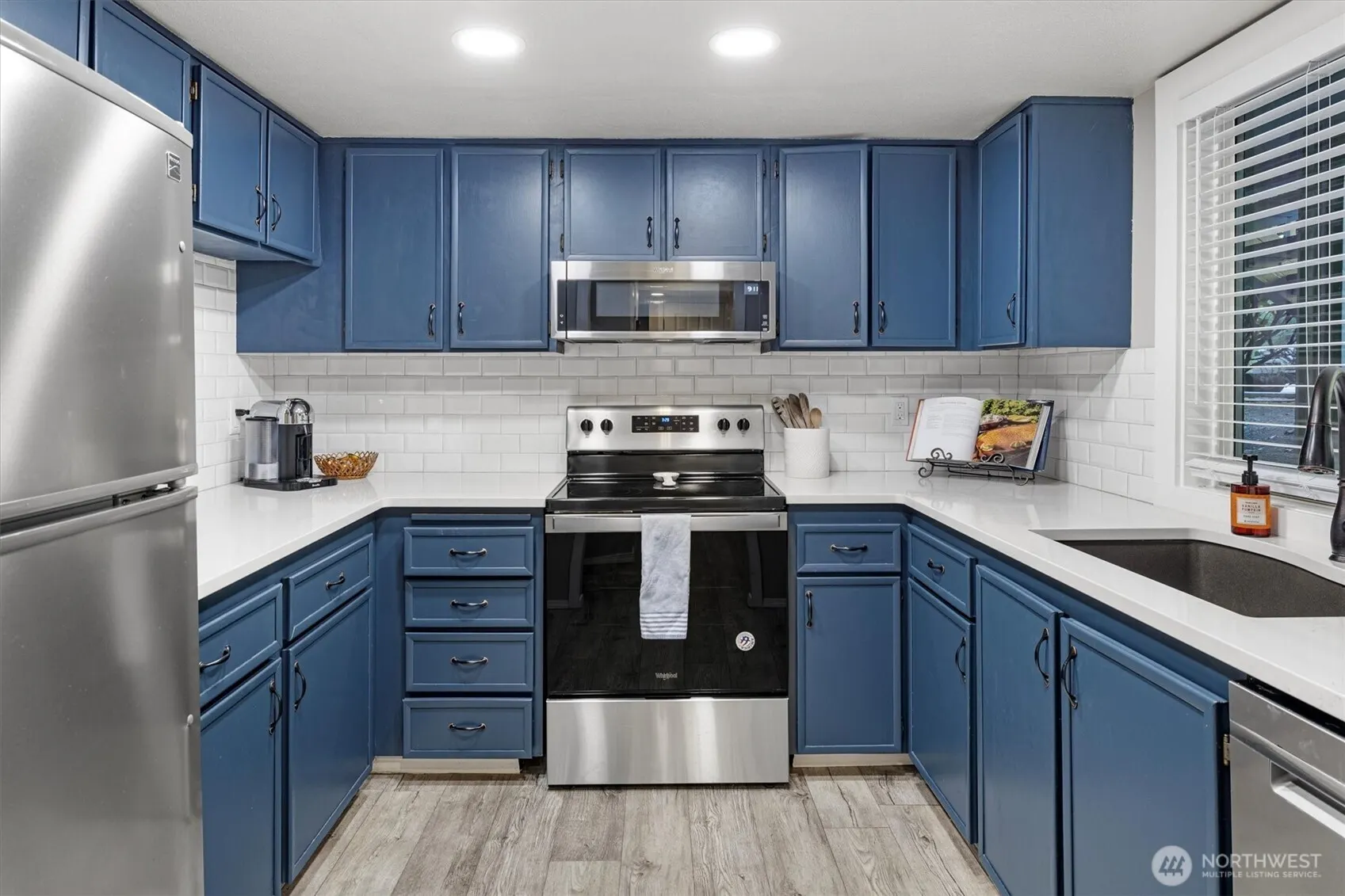 3518 109th Place NE #104, Bellevue, WA 98004