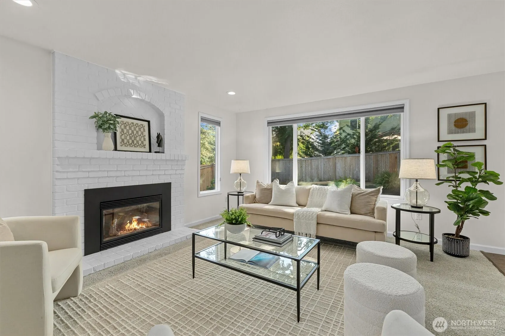 23109 NE 18th Place , Sammamish, WA 98074