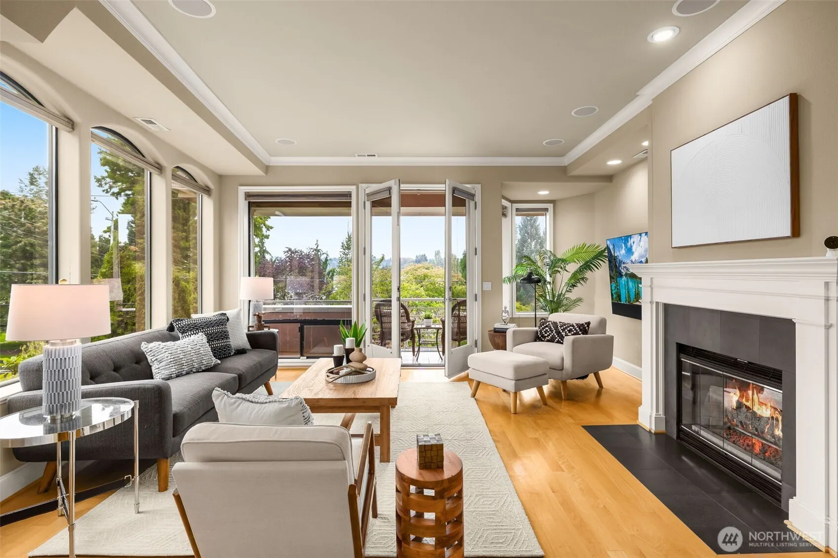 7700 E Green Lake Drive N #D13, Seattle, WA 98103