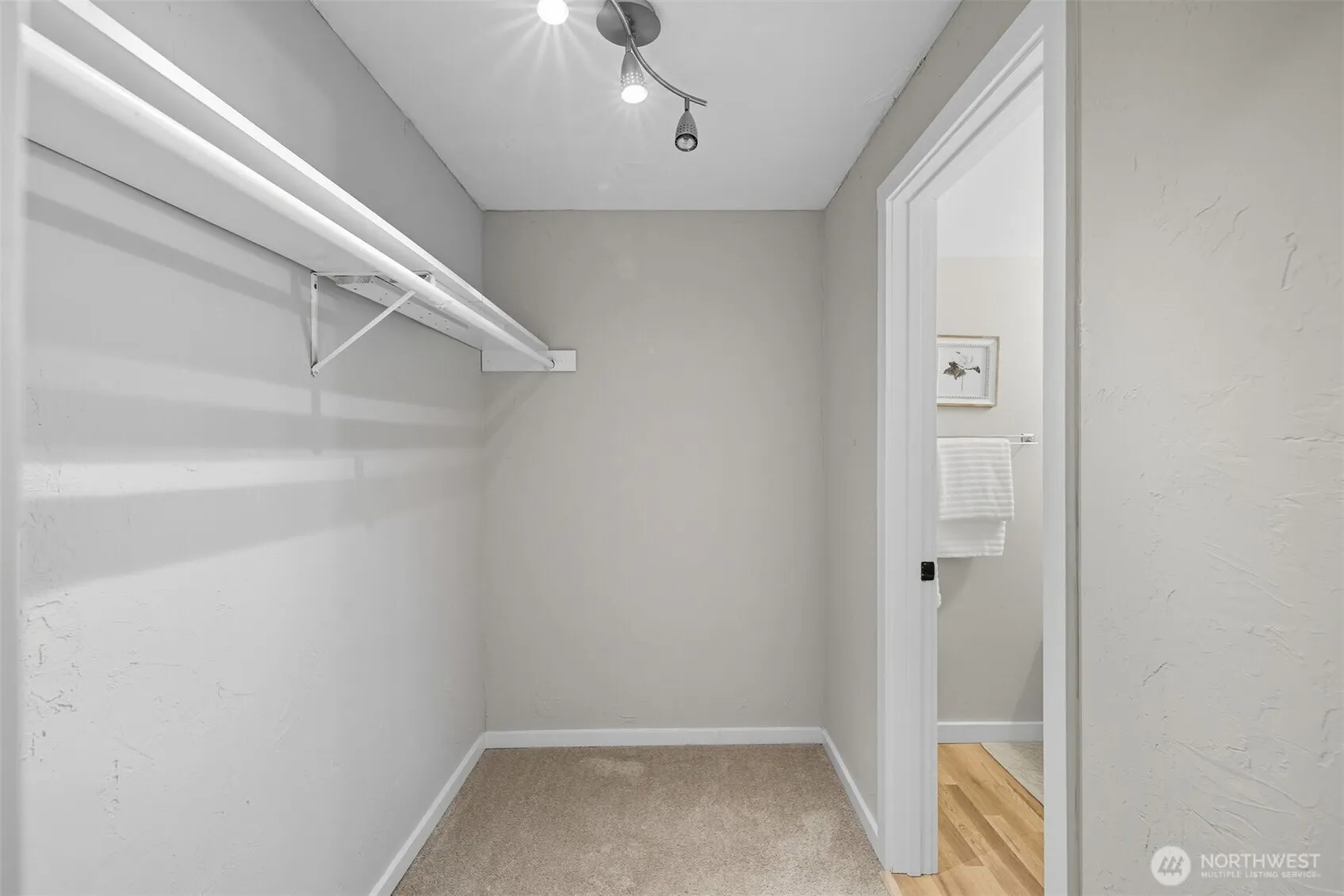 9416 1st Avenue NE #305, Seattle, WA 98115