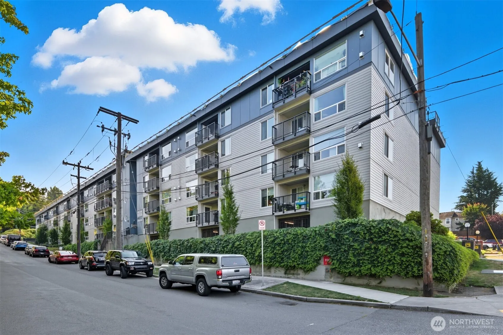 9416 1st Avenue NE #305, Seattle, WA 98115