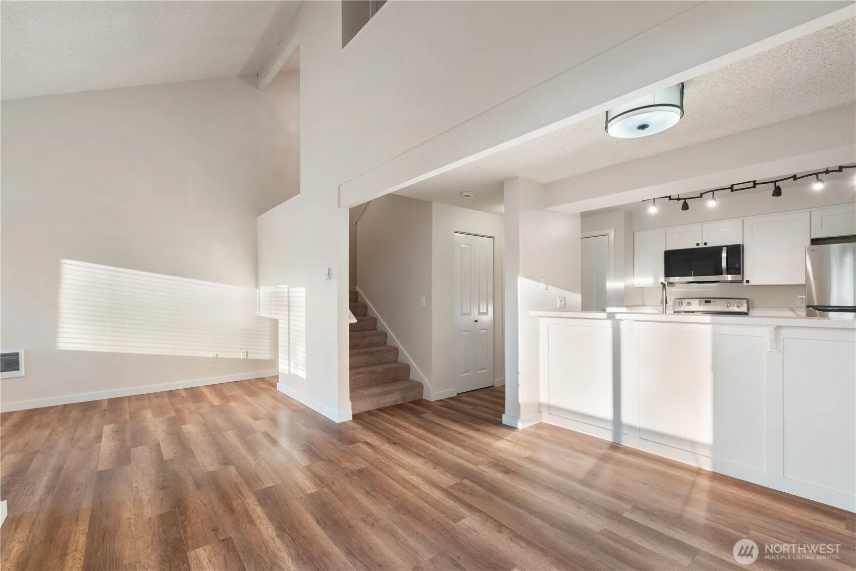 12600 57th Avenue S #D204, Seattle, WA 98178