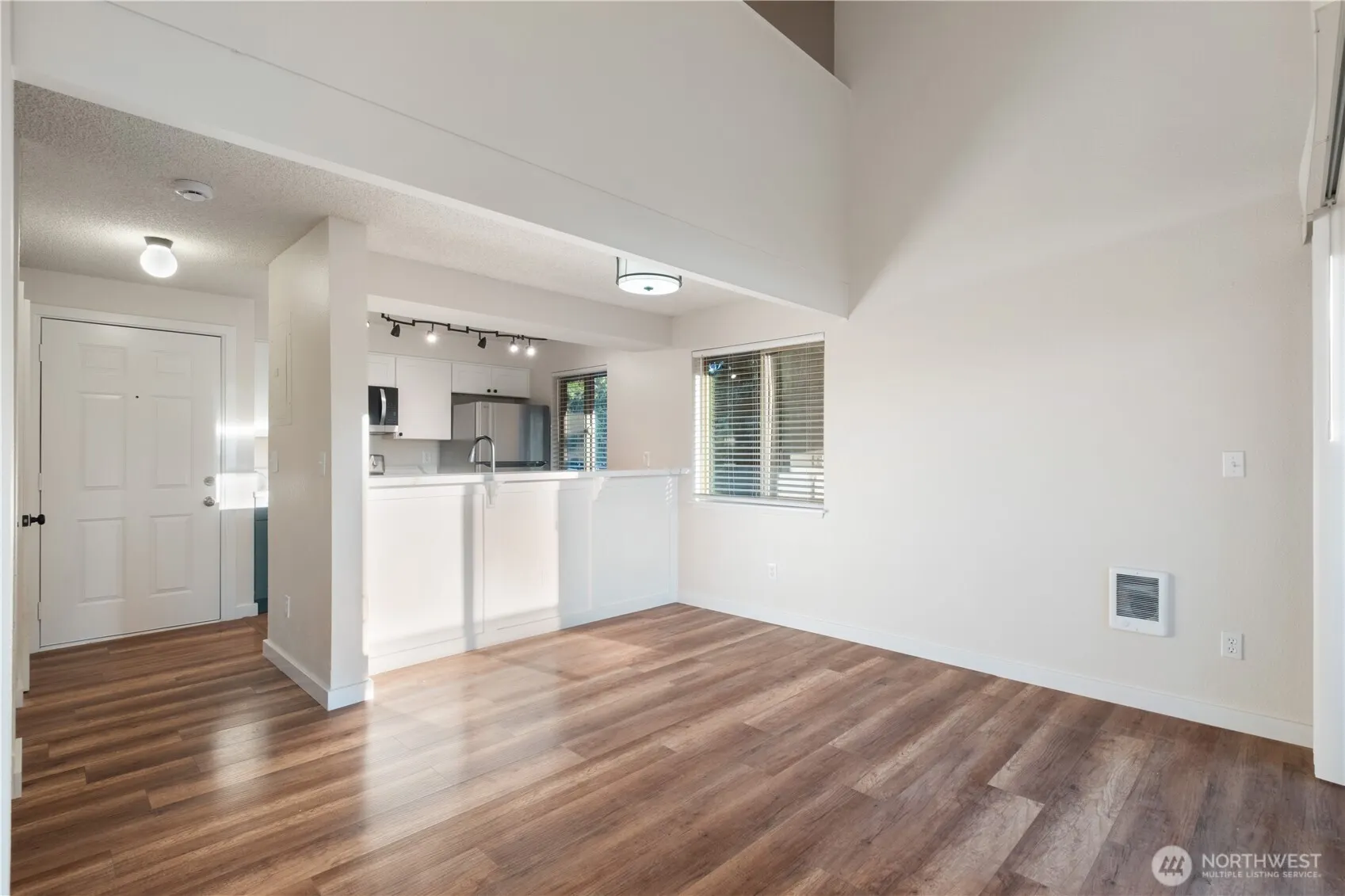 12600 57th Avenue S #D204, Seattle, WA 98178