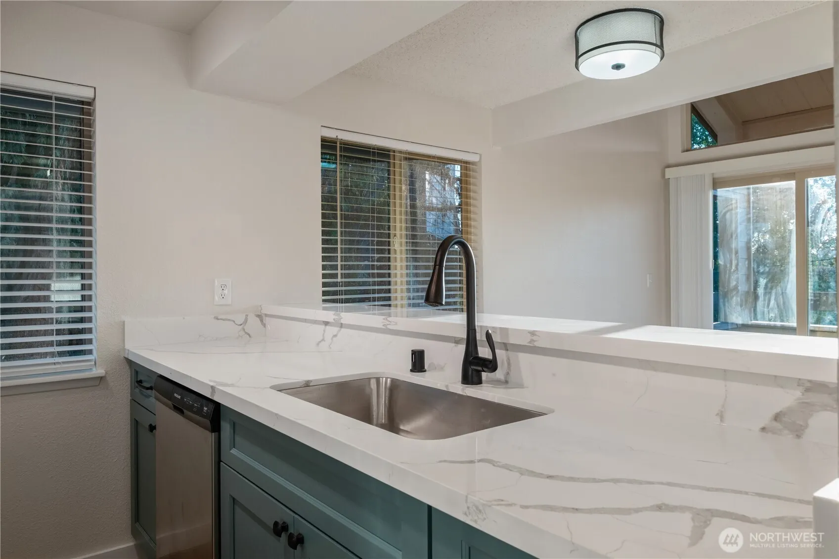 12600 57th Avenue S #D204, Seattle, WA 98178