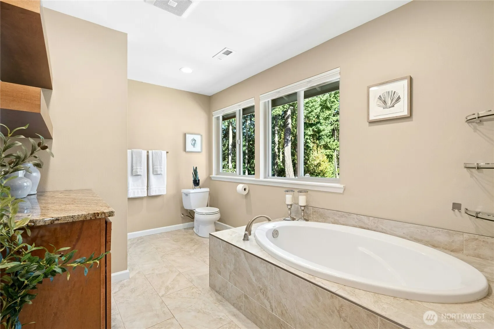 12228 NE 62nd Street , Kirkland, WA 98003