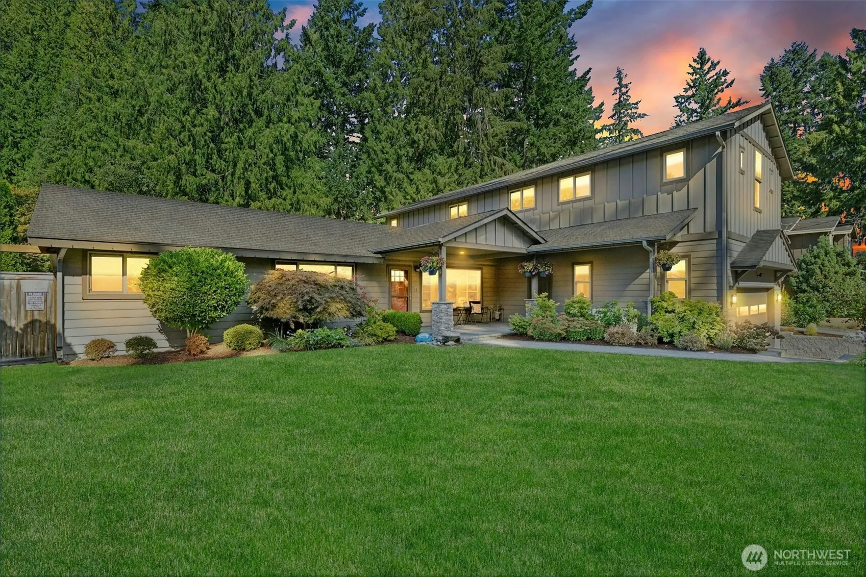 12228 NE 62nd Street , Kirkland, WA 98003